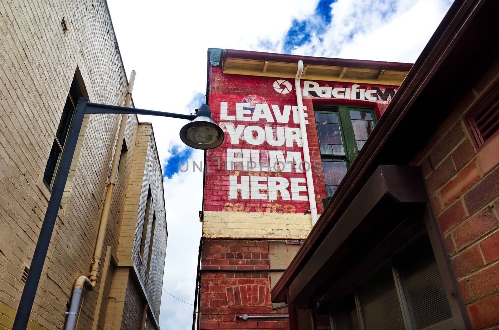 An alleyway in Katoomba, Blue Mountains, Australia