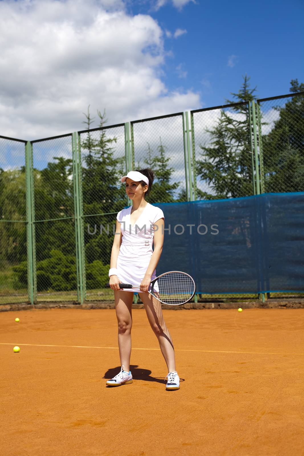 Playing tennis, natural colorful tone by JanPietruszka