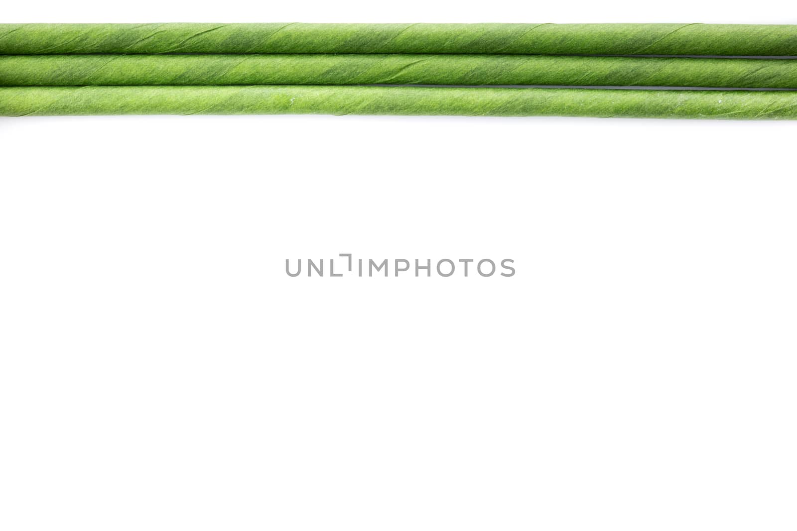 three artificial of green branch from top view by urubank