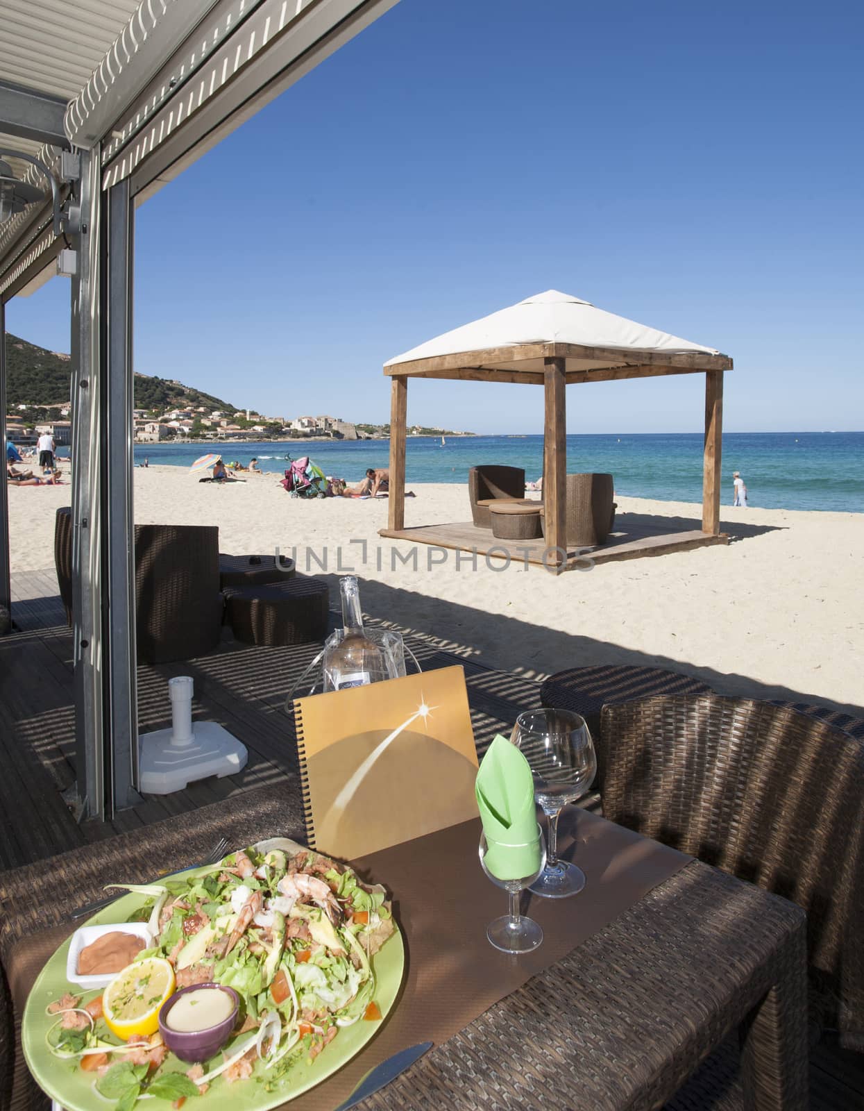 exclusive lunch on the beach in Corsica