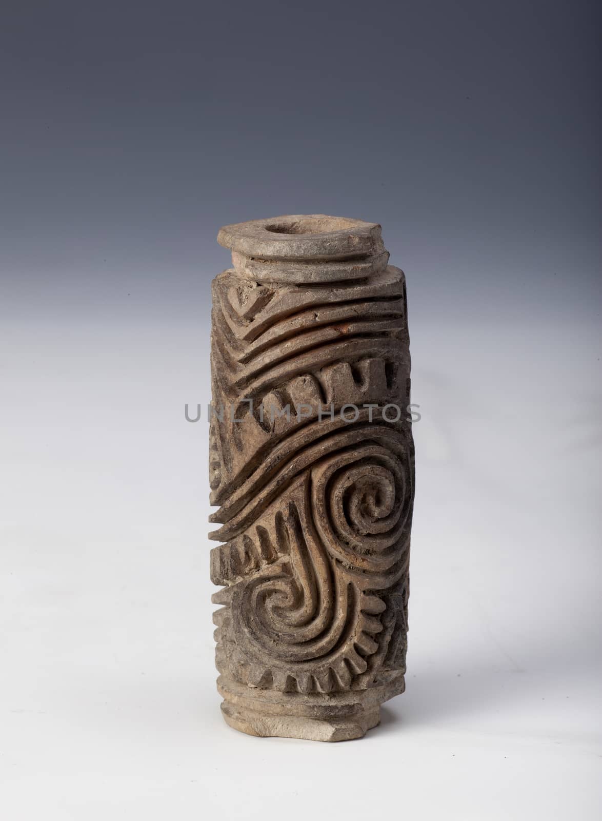 seal, signet with decorum in argil or clay, ancient art of ecuador