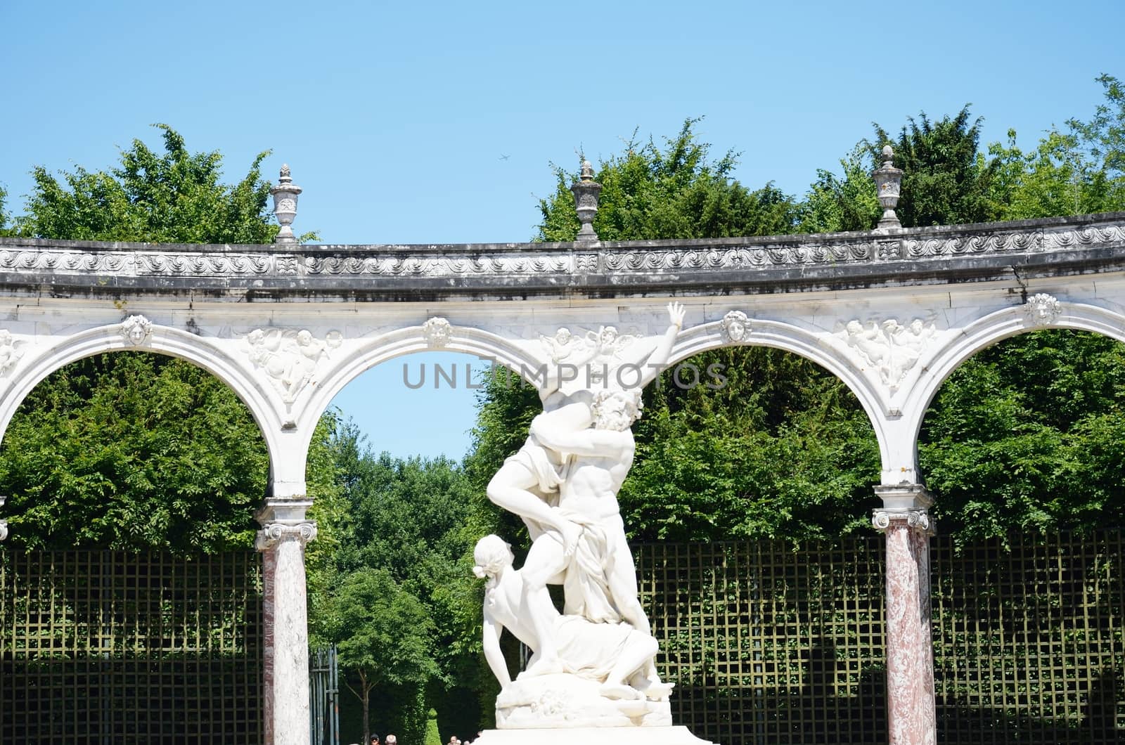 Statue in classical gardens france by pauws99