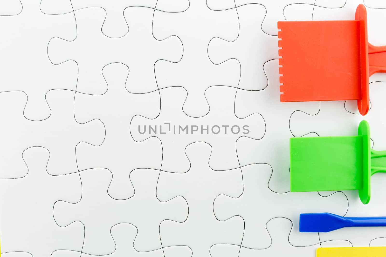 jigsaw puzzle use for business background by urubank