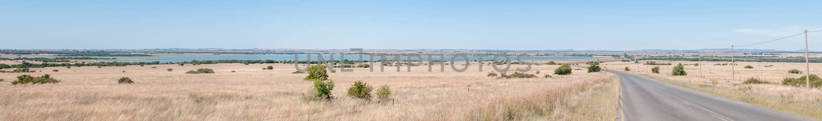 Panorama of the Krugersdrif Dam by dpreezg