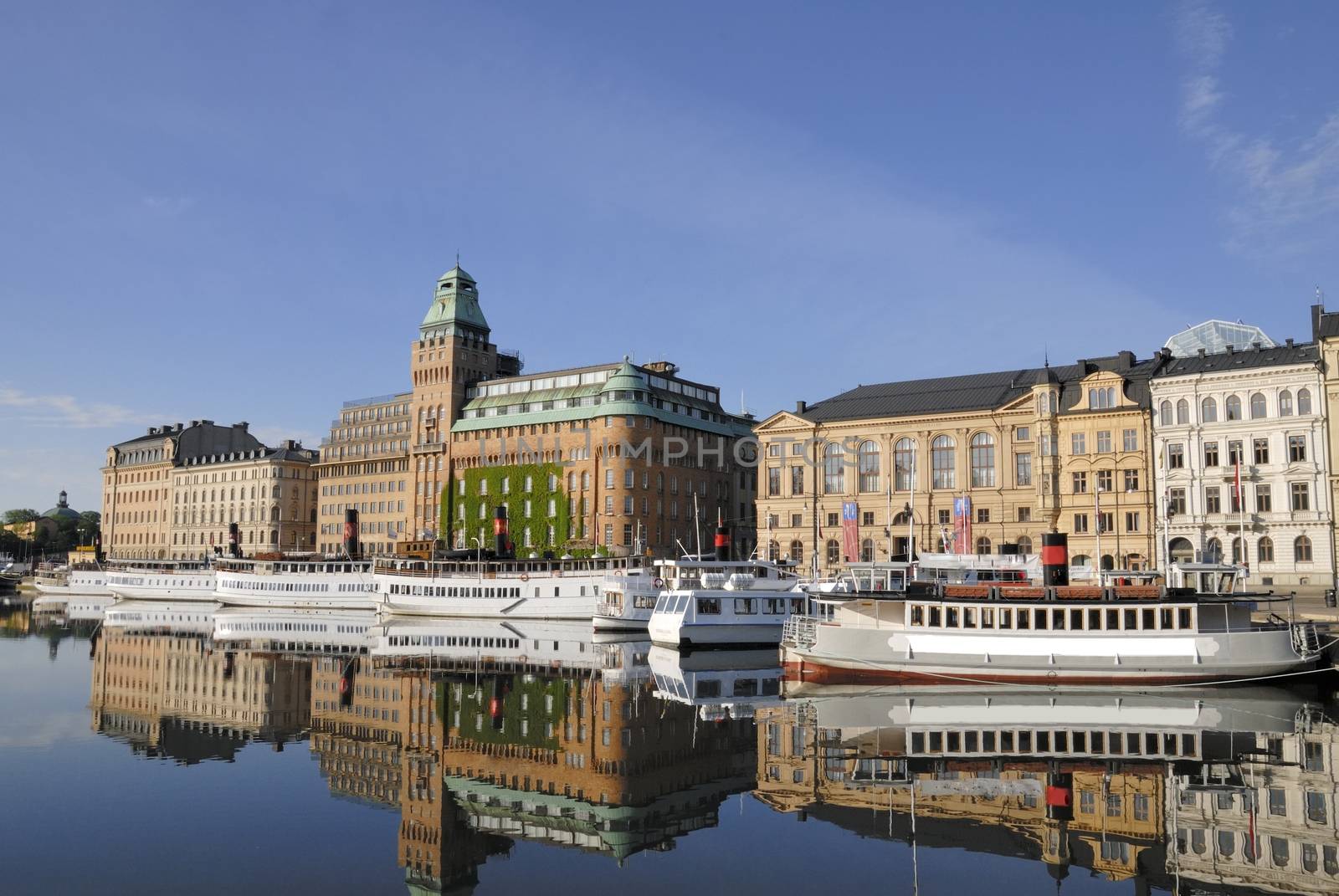 Stockholm embankment with boats by a40757