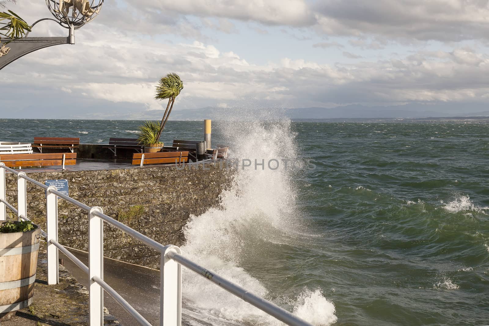 Stormy day at Bodensee by lasseman