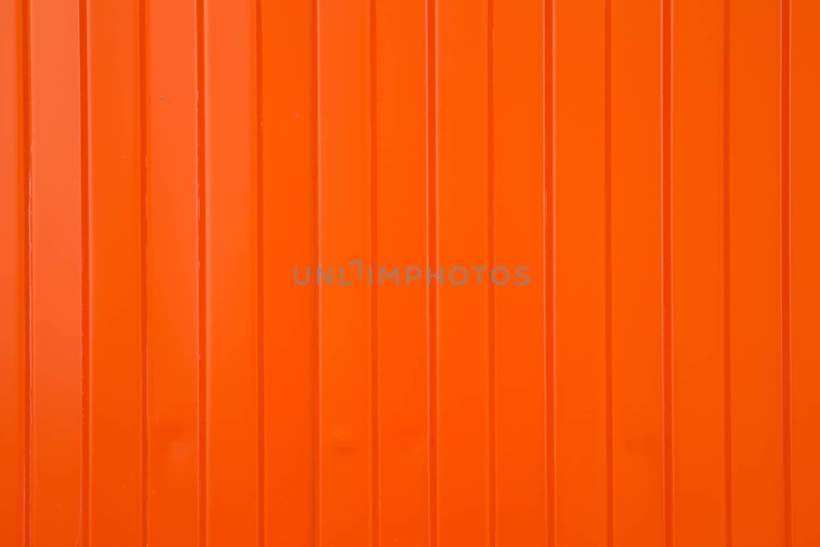 Background in the form of narrow and wide vertical orange stripes 