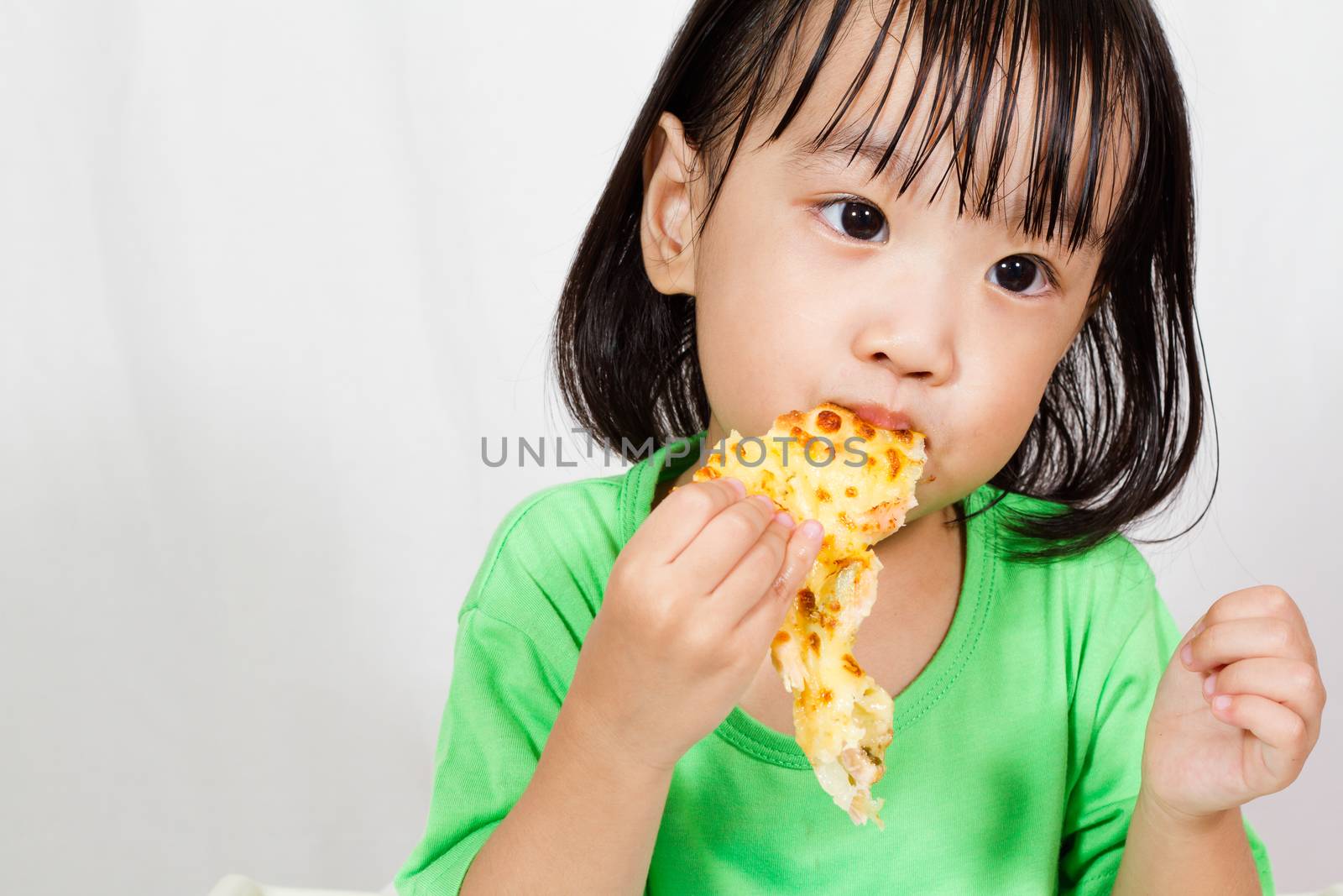 Little Asain Chinese Eating Pizza by kiankhoon