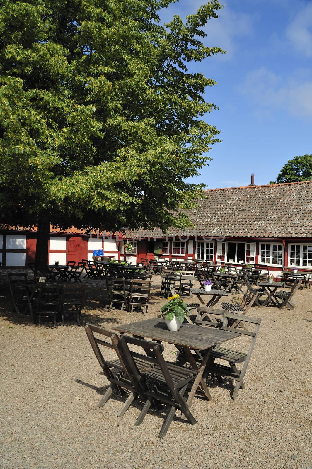 Outdoor café