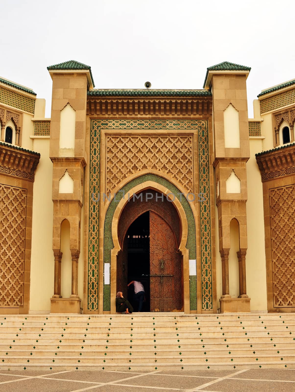 Mohammed V Mosque by tony4urban