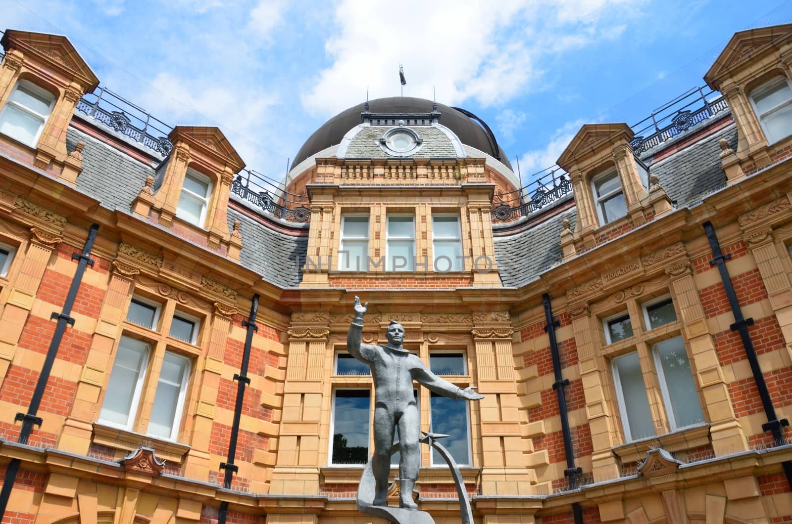 Yuri Gagarin statue waving in front of Royal Observatory greenwich by pauws99