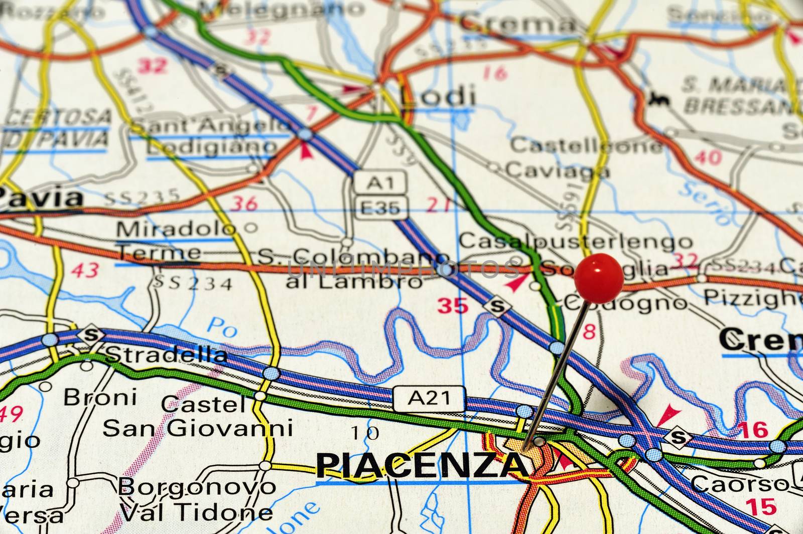 European cities on map series: Piacenza
