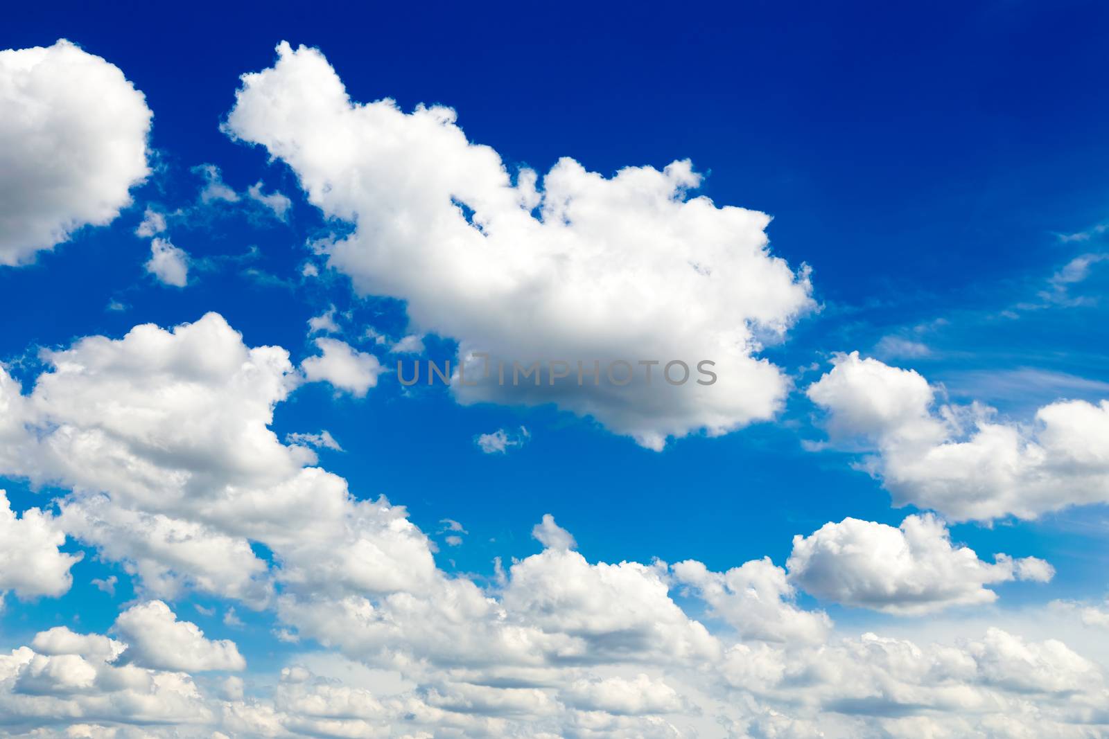 Blue sky with many white clouds