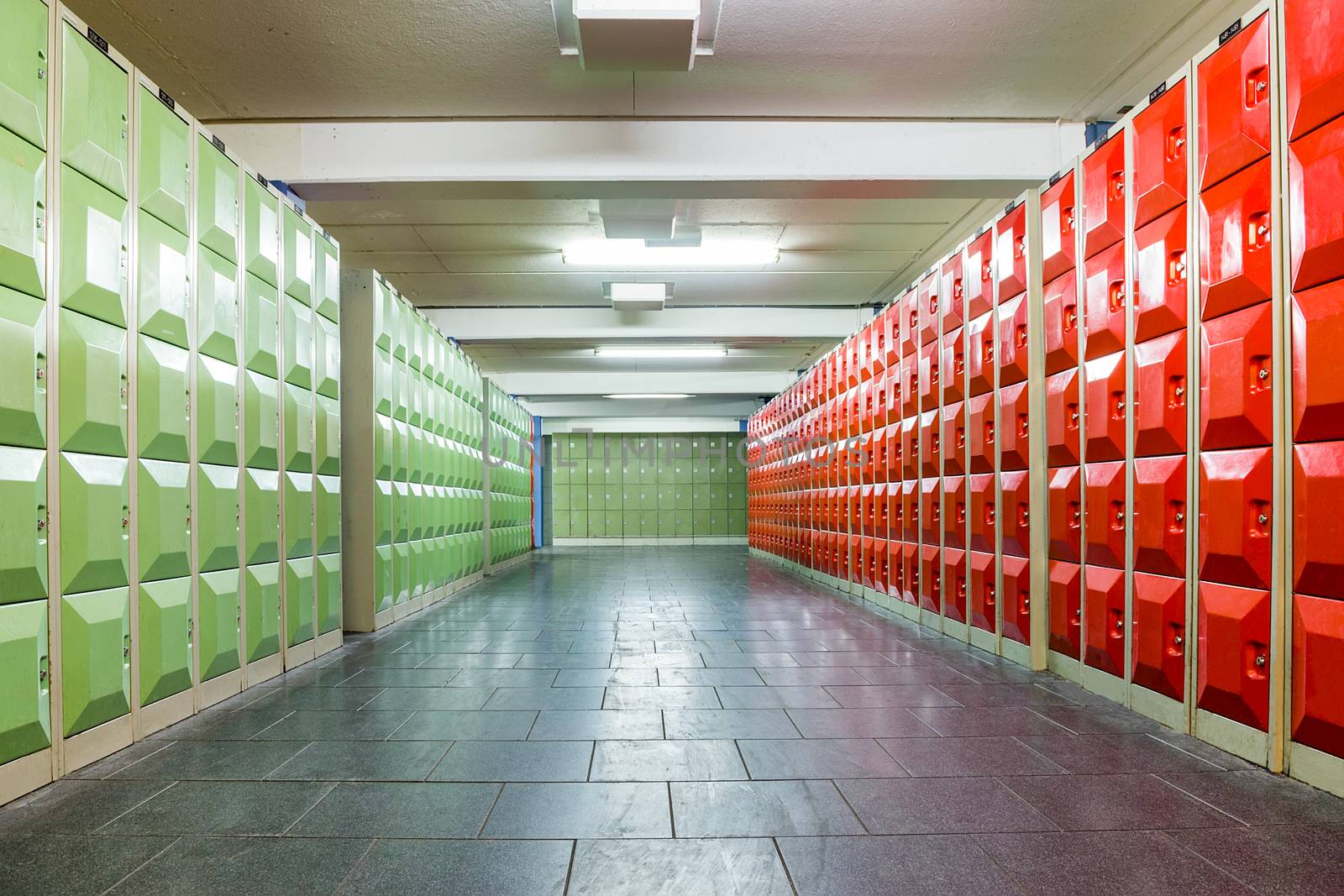 Corridor with lockers in school building to store school supplies