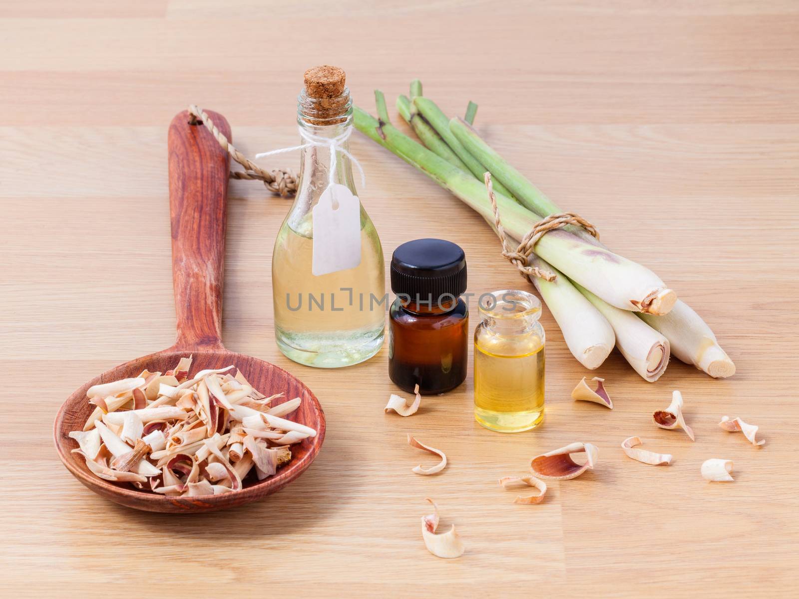 Natural Spa Ingredients . - Lemongrass essential Oil for alterna by kerdkanno