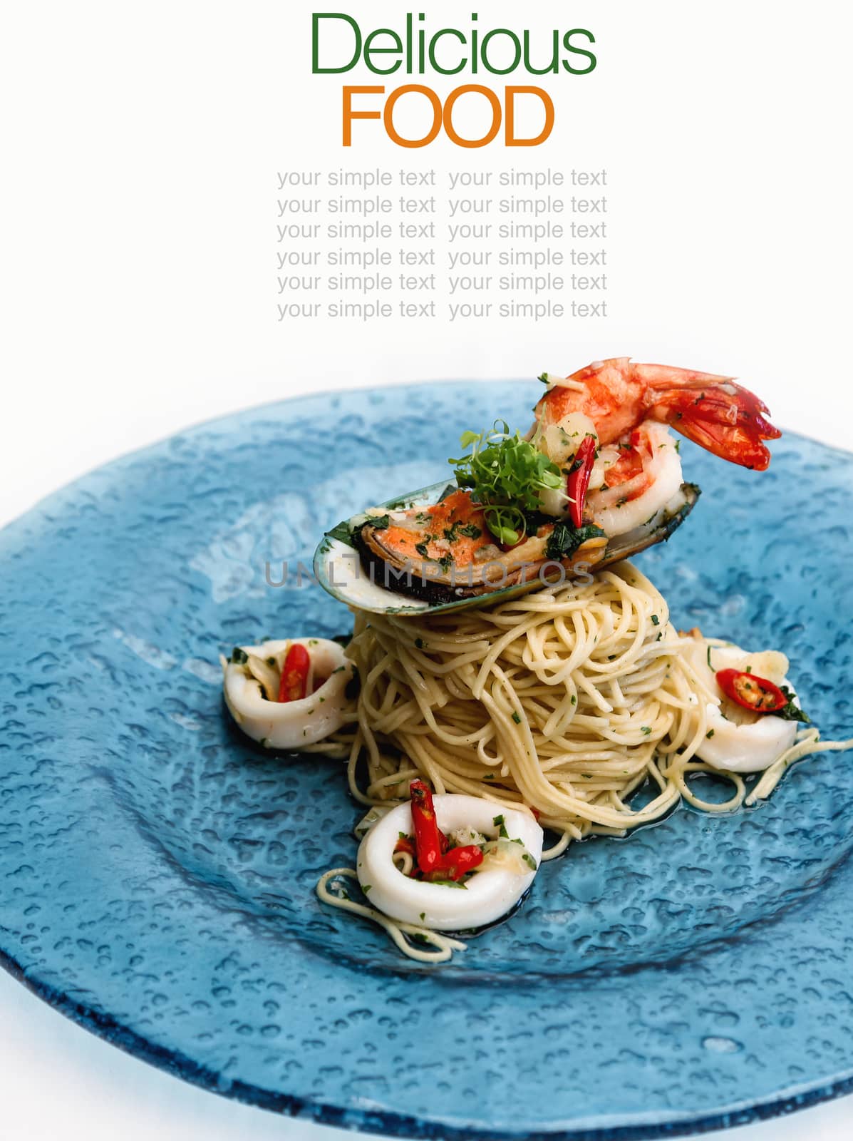 Italian cuisine spaghetti and seafood. by kerdkanno