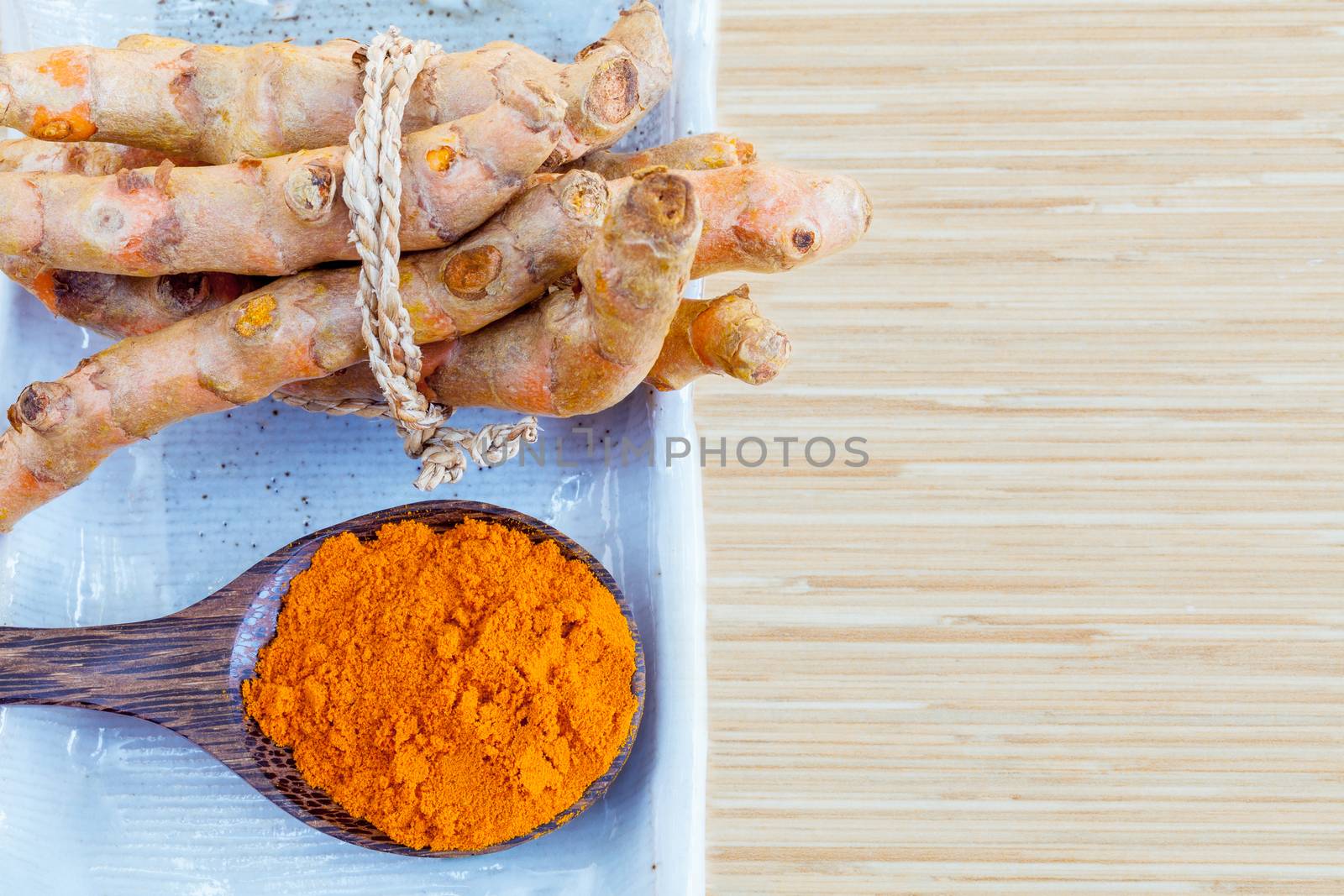  Natural Spa Ingredients . - Turmeric and honey  for skin care.