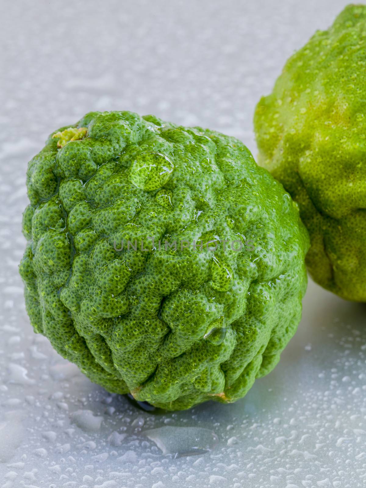 Thai herbal ingredient spas Kaffir lime . - A common ingredient in shampoo.