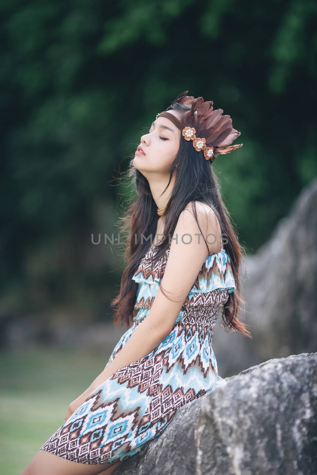 Mini beautiful portrait native american concept by nopparats