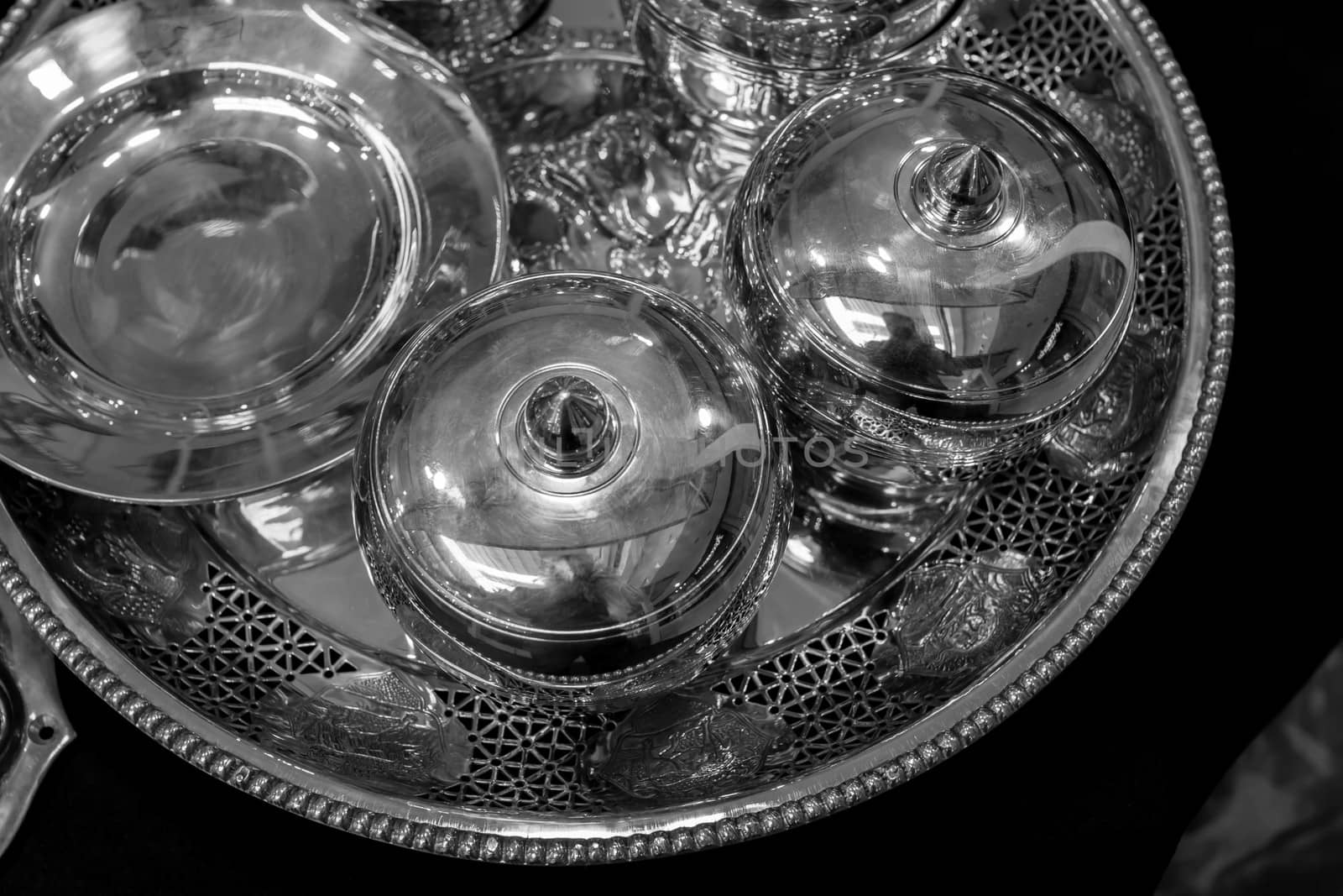 silverware black and white