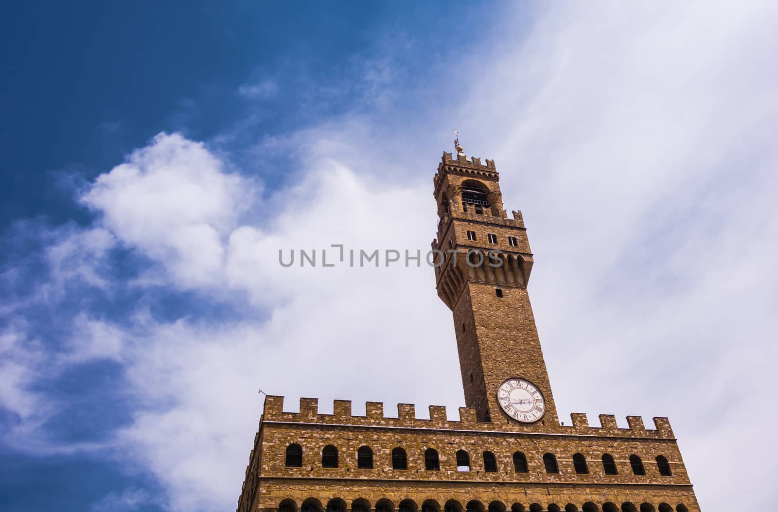 the giant tower of Palazzo vecchio in Florence