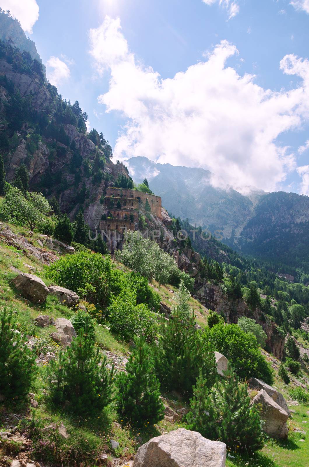 A picture at the Pyrenees mountians in Spain