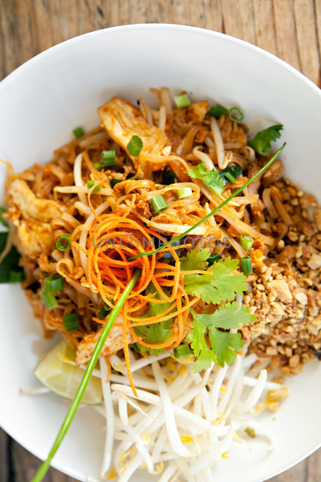 Chicken Pad Thai by graficallyminded