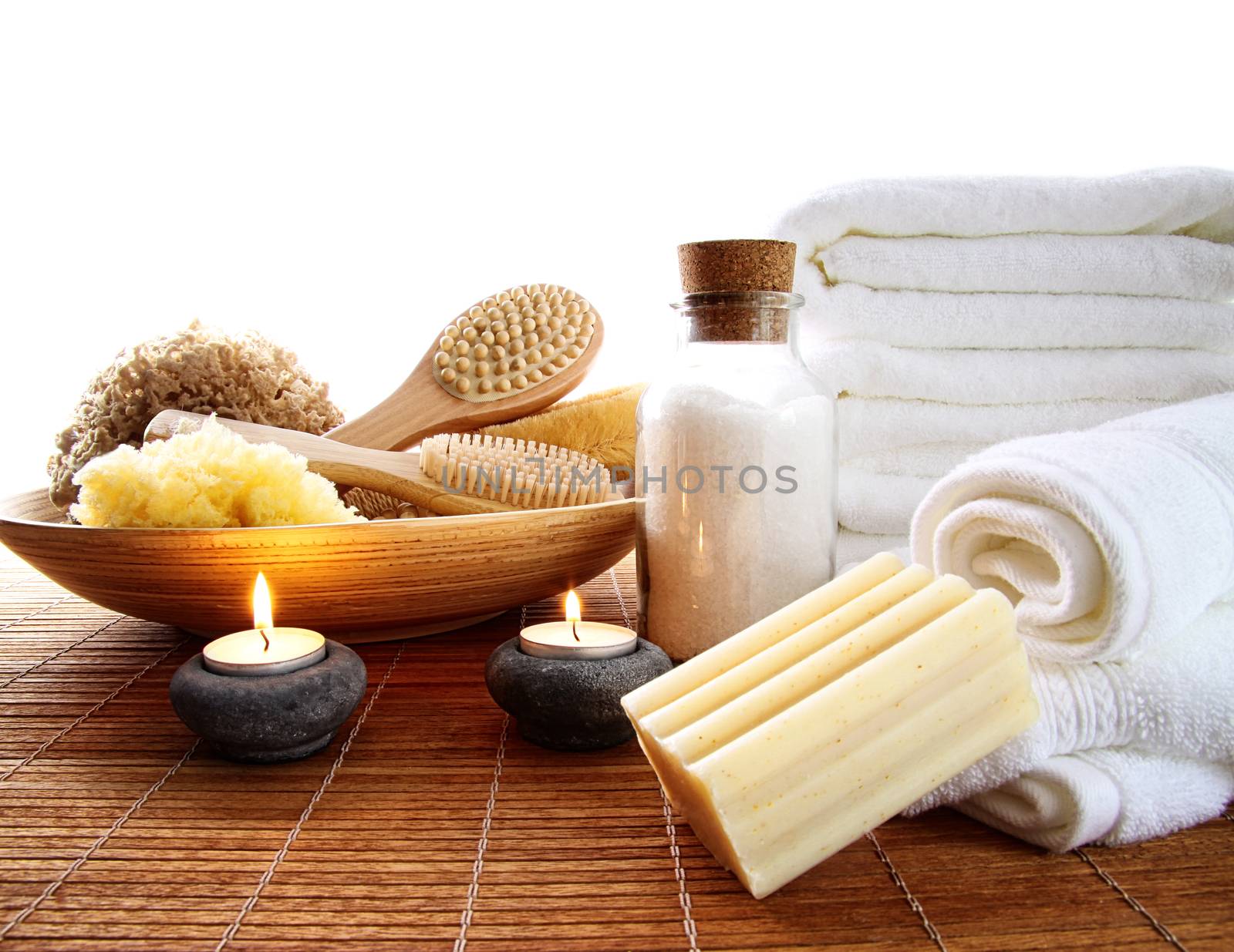 Spa accessories with candles and towels by Sandralise