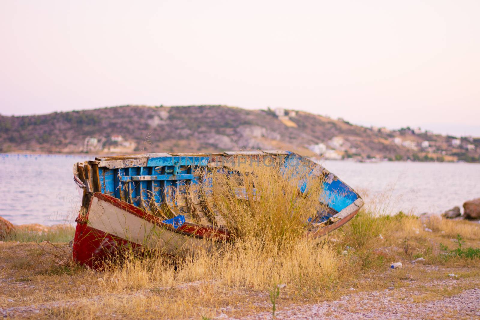 Old boat by ValEs1989