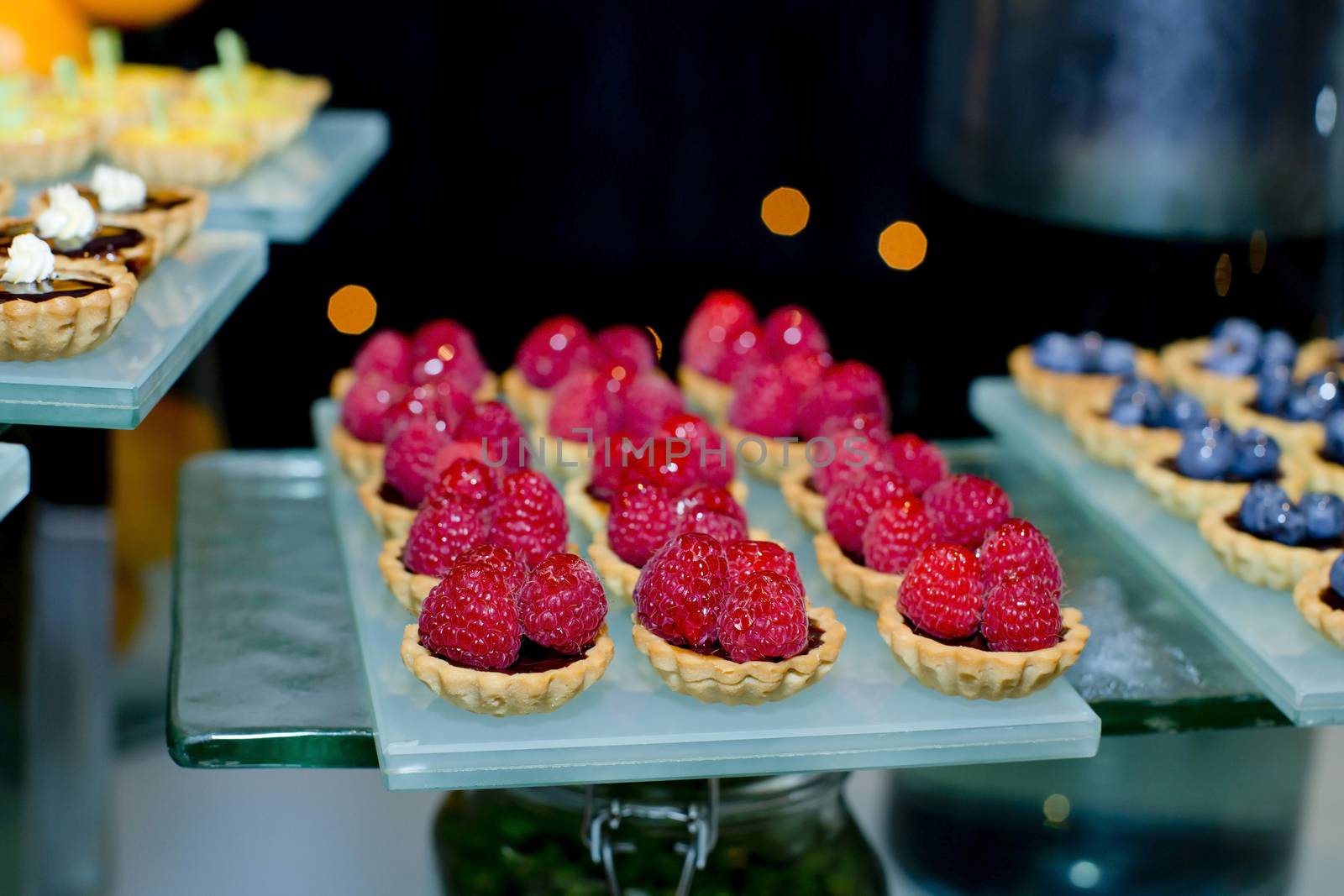 Fresh fruit pie tart with with raspberry