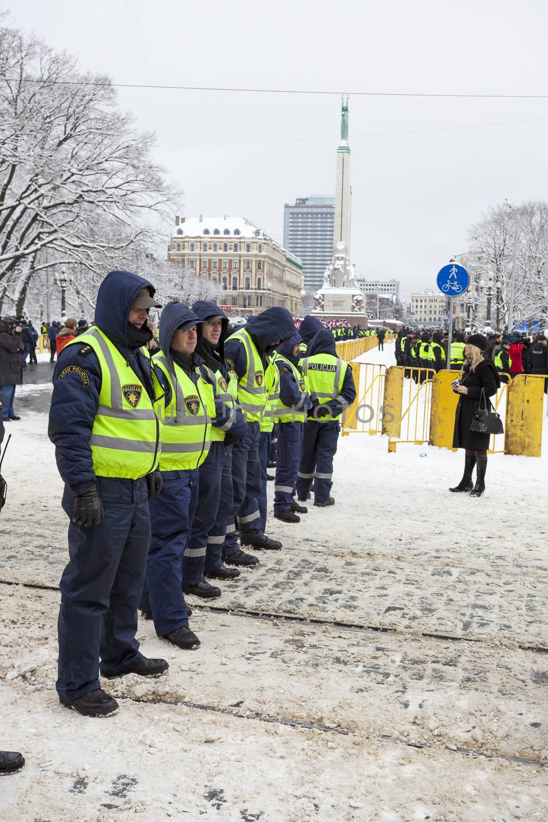 Police cordon near Freedom monument in Riga by ints