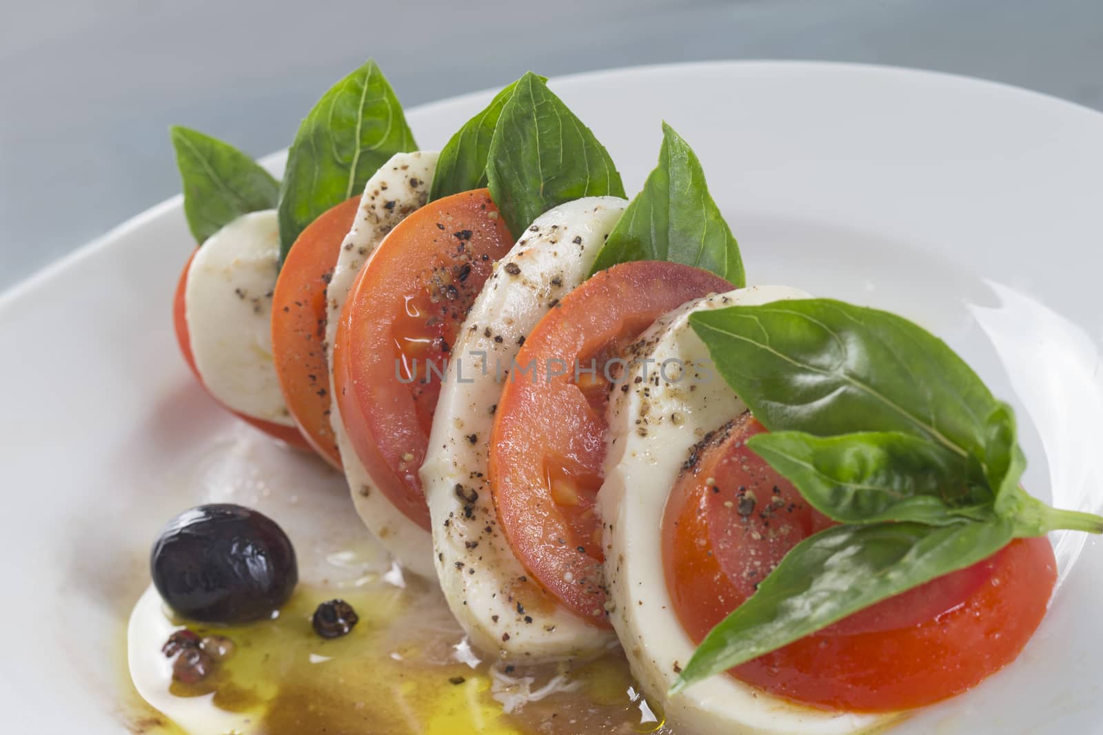 Tomato Mozzarella salad by JPC-PROD