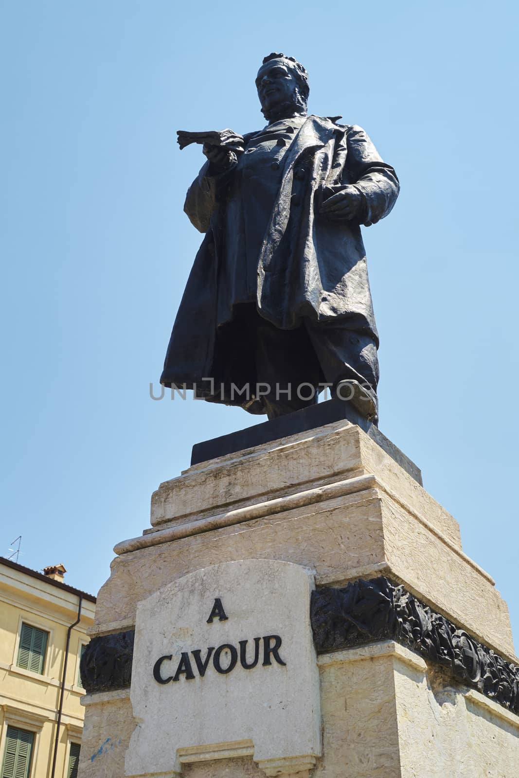 Low angle shot of statue of Cavour in Verona, Italy.