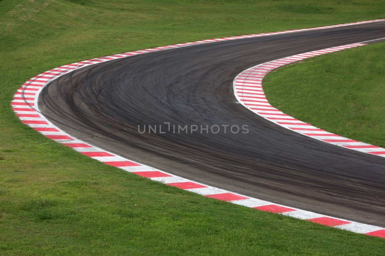 Race track curve road by liewluck