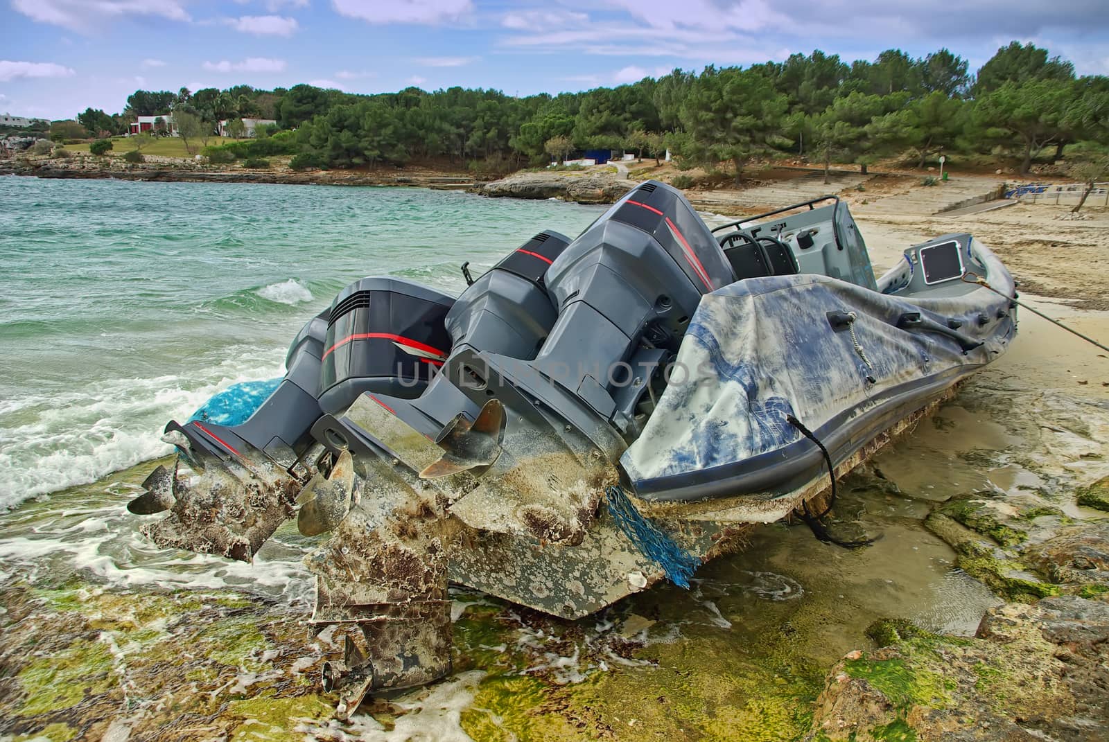 Powerboat Shipwreck by JCVSTOCK