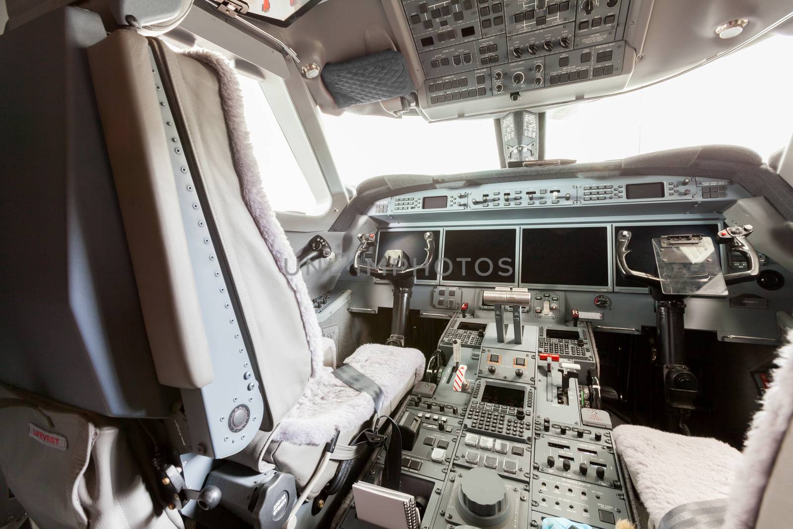 Inside view Cockpit G550 with blue sky and clouds