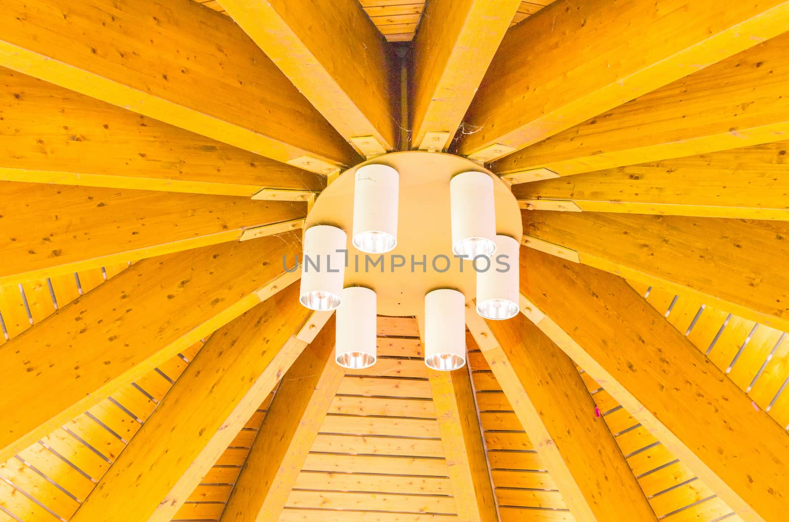 Detail roof construction with glue-laminated wood, good carpenter work. Roof trusses are load-bearing components.
