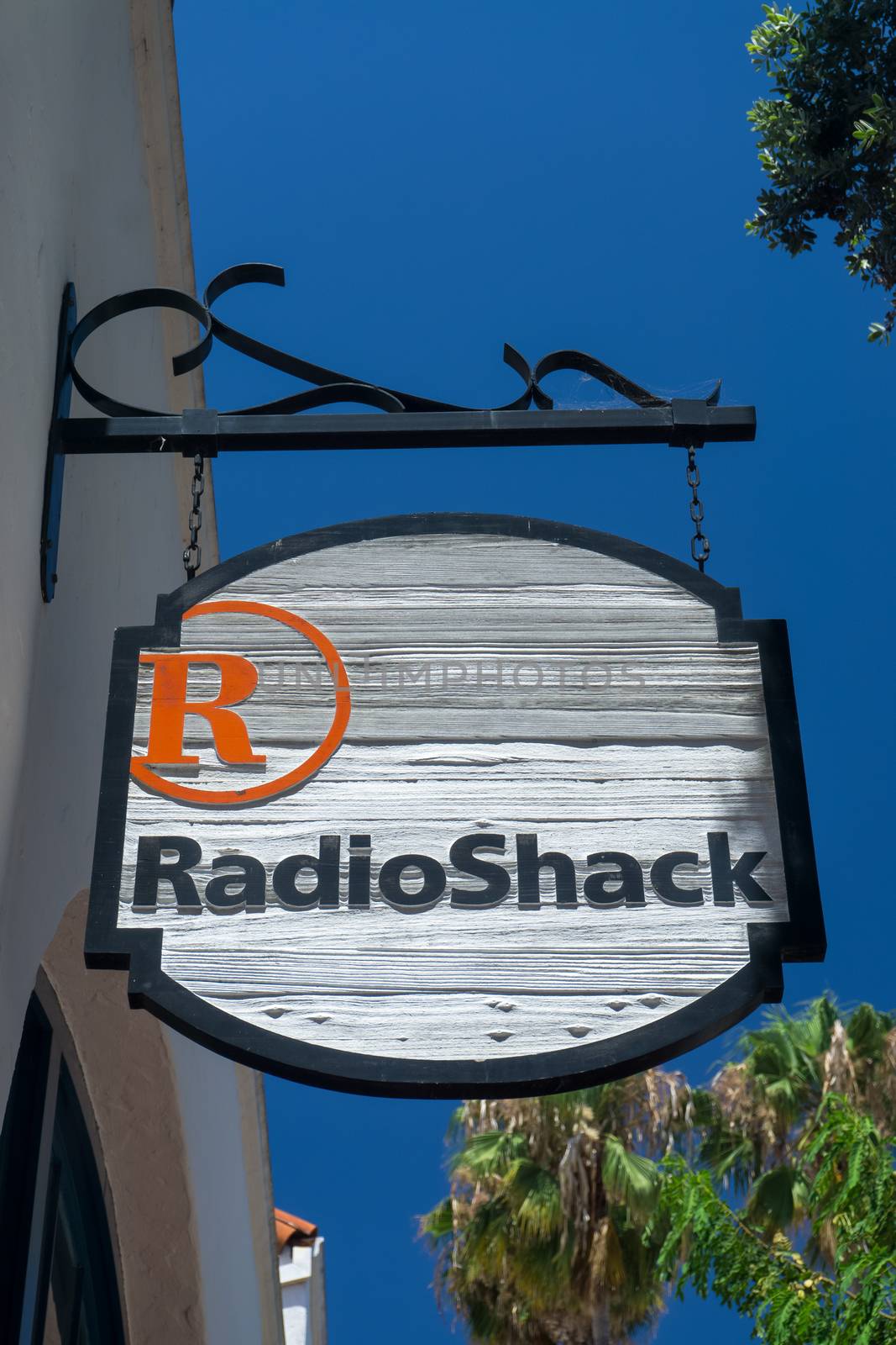 RadioShack Store and Sign by wolterk