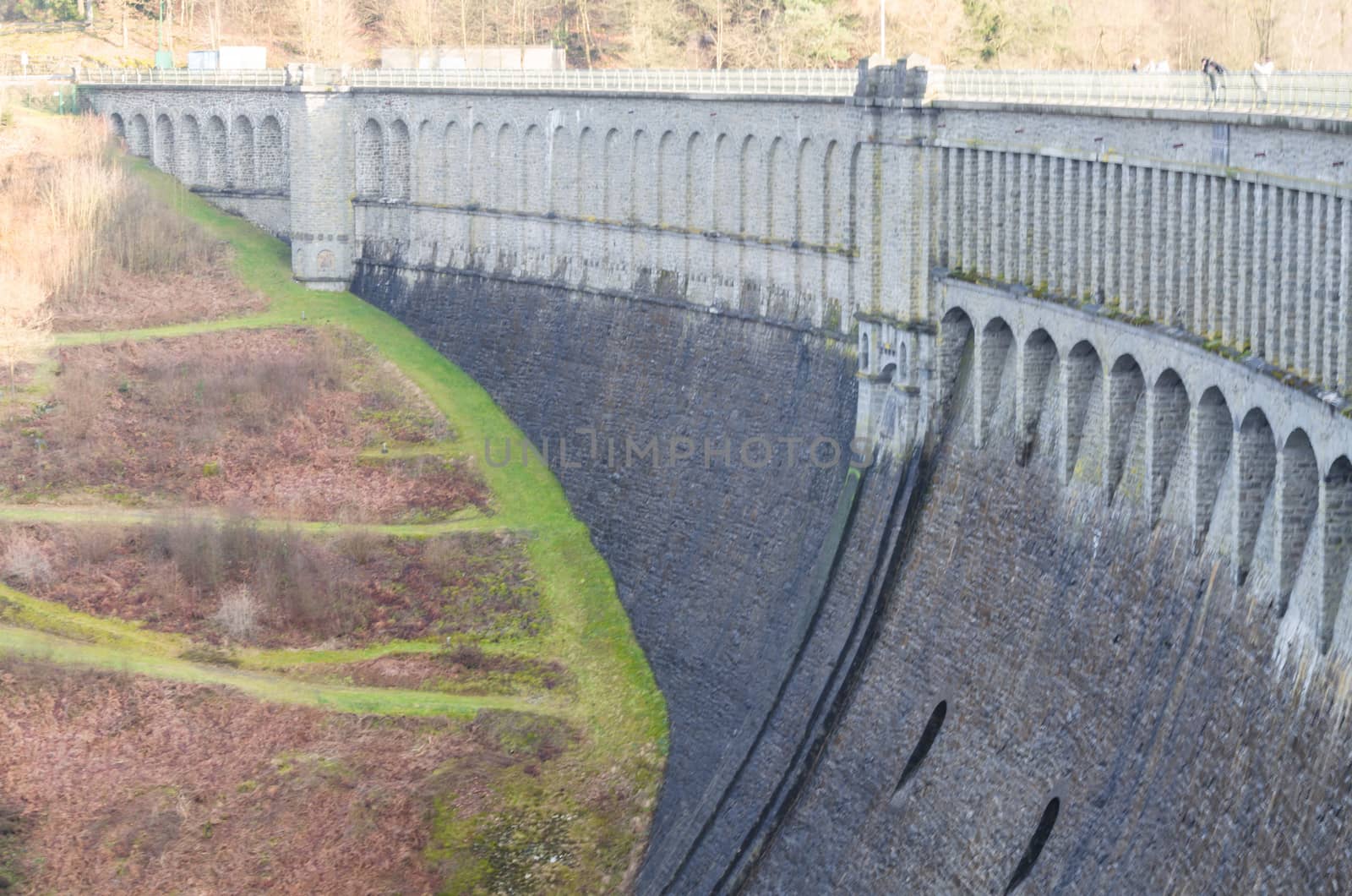 Dam reservoir, concrete dam, by JFsPic