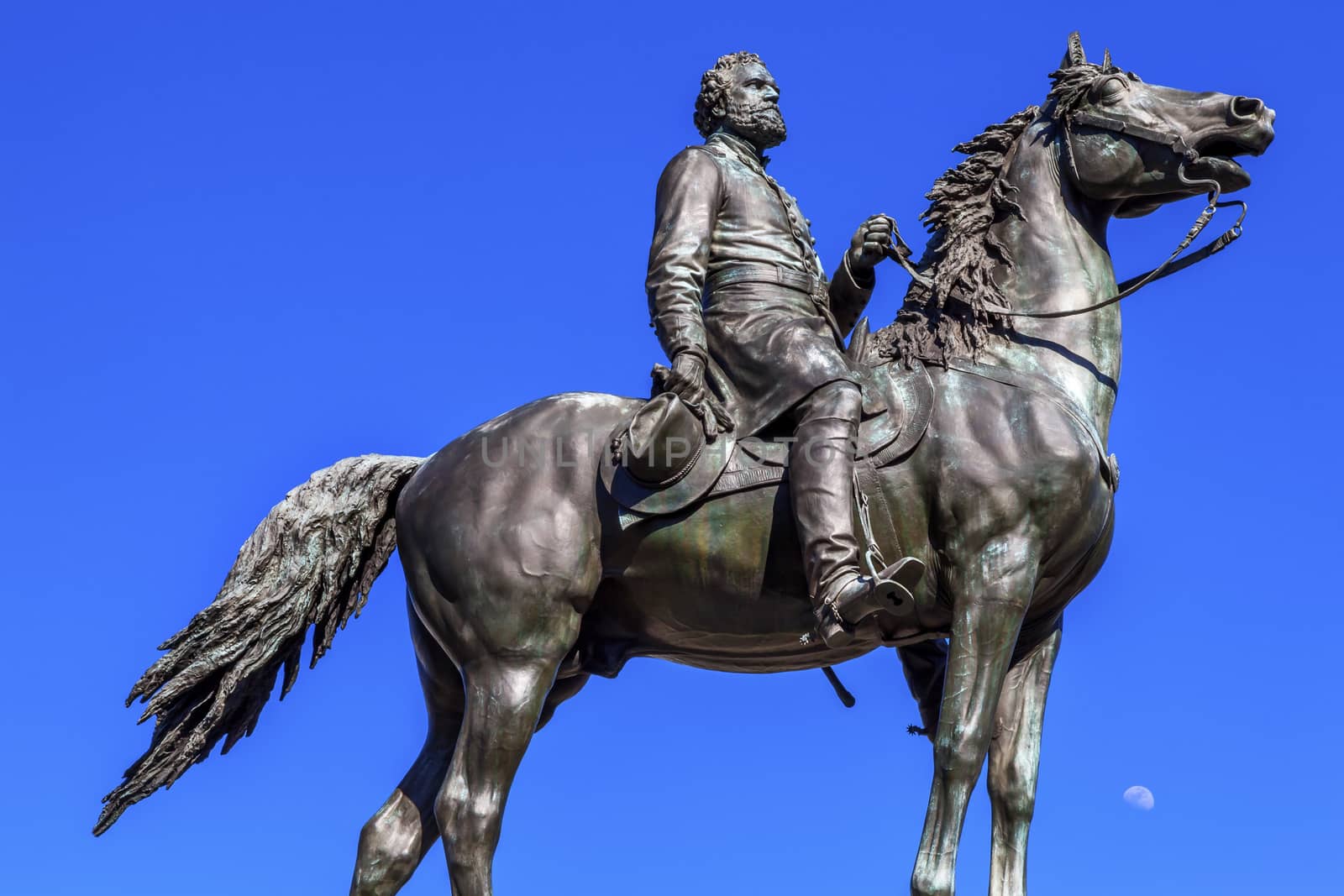 Major General George Henry Thomas Memorial Civil War Statue Moon Thomas Circle Washington DC.  Bronze statue dedicated in 1879; sculptor is John Quincy Adams Ward.  Public monument owned by the National Park Service. Statue depicts Thomas riding his horse.  Thomas was a famous Union General, known as the Rock of Chickamunga.