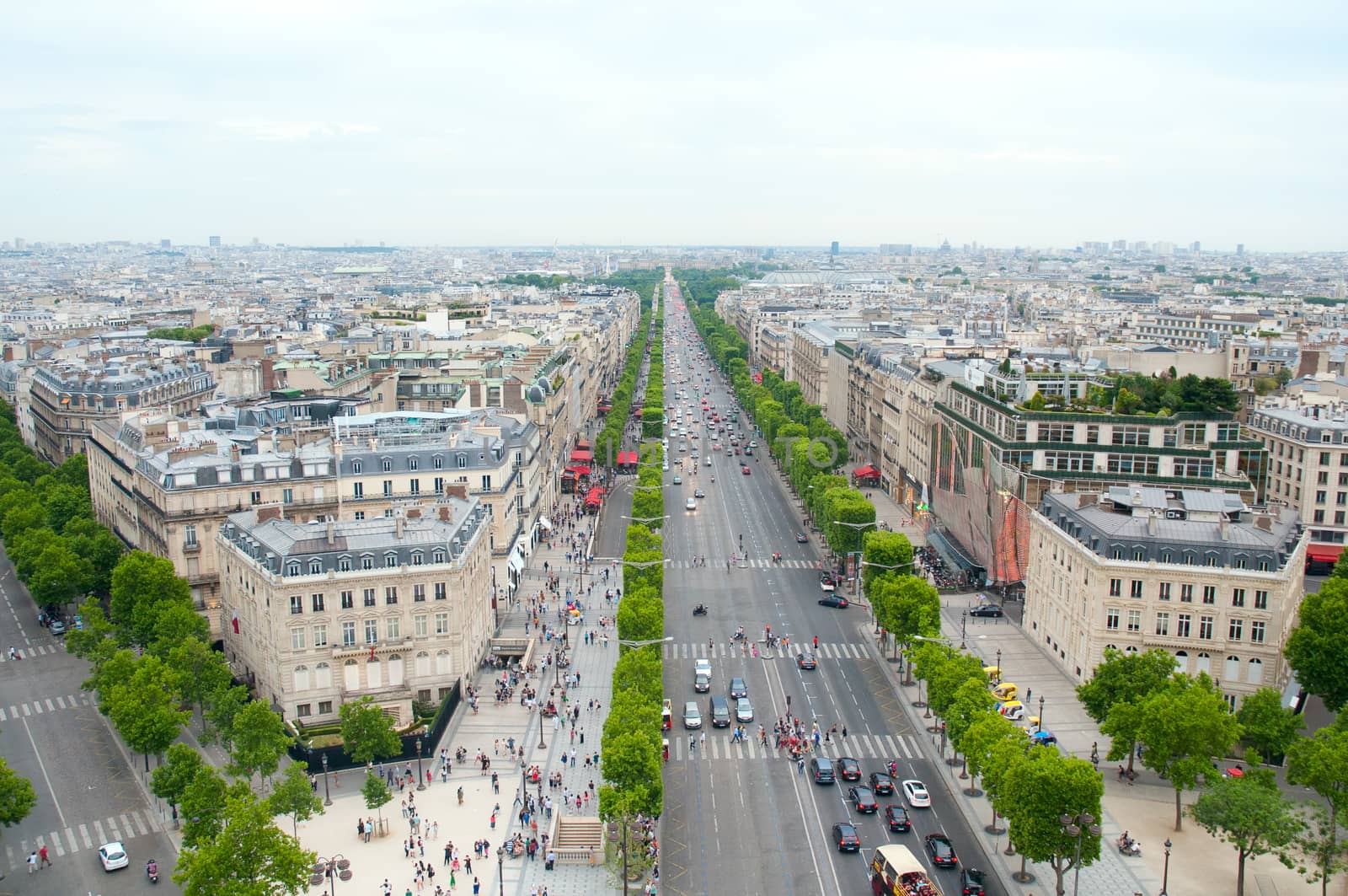 View of the Champs Elysees to the Arc de Triomphe . by LarisaP