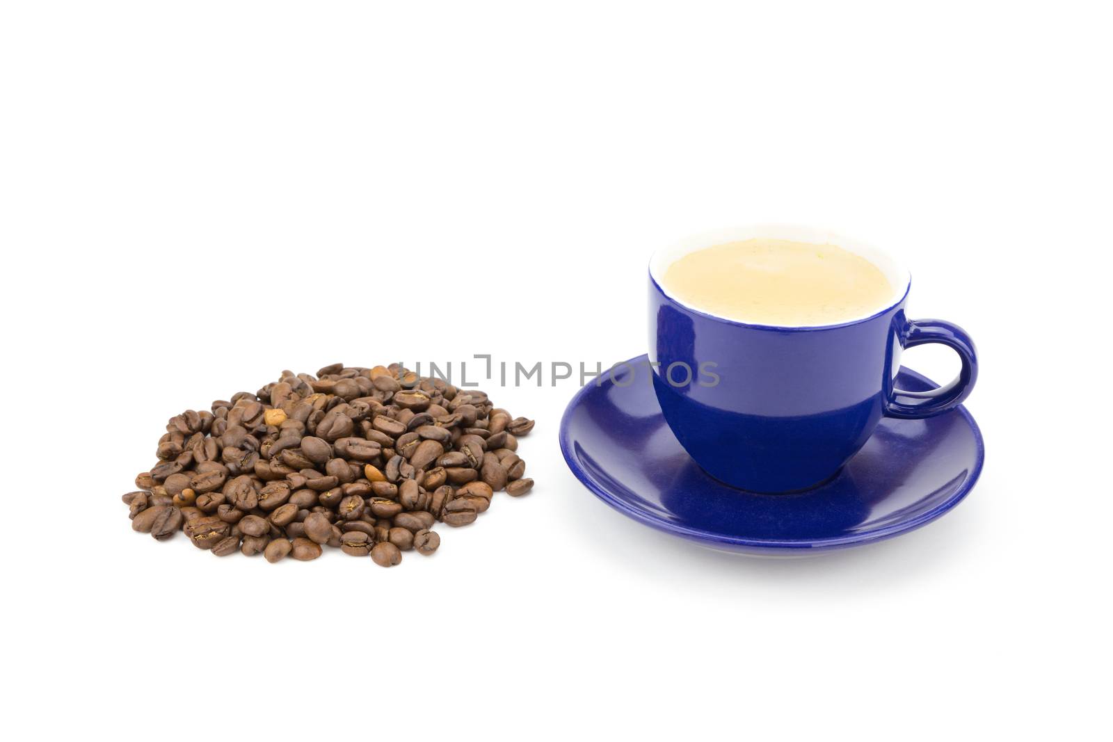 Cup of coffee with coffee beans isolated on white background