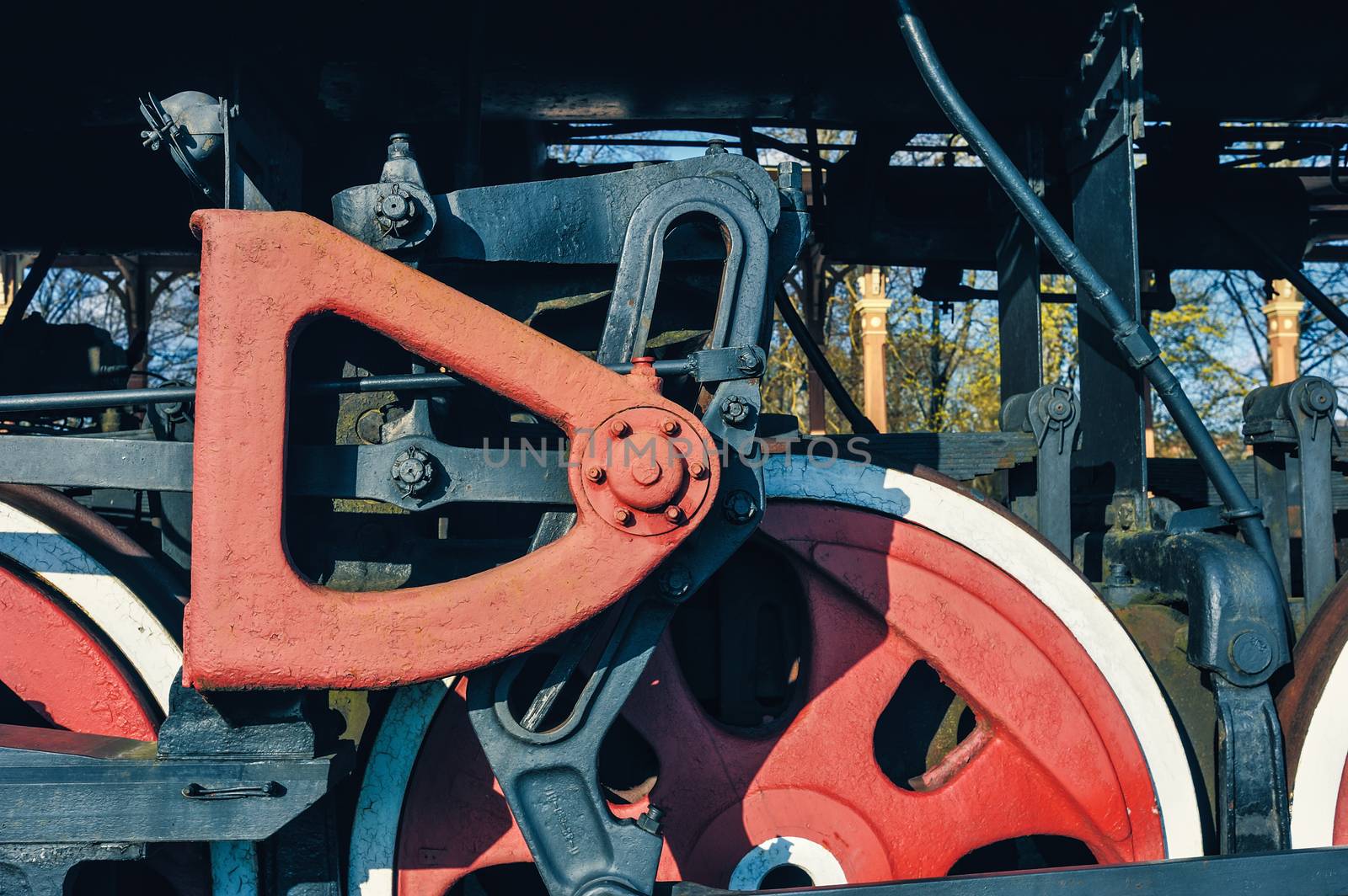 Wheel of the old steam locomotive