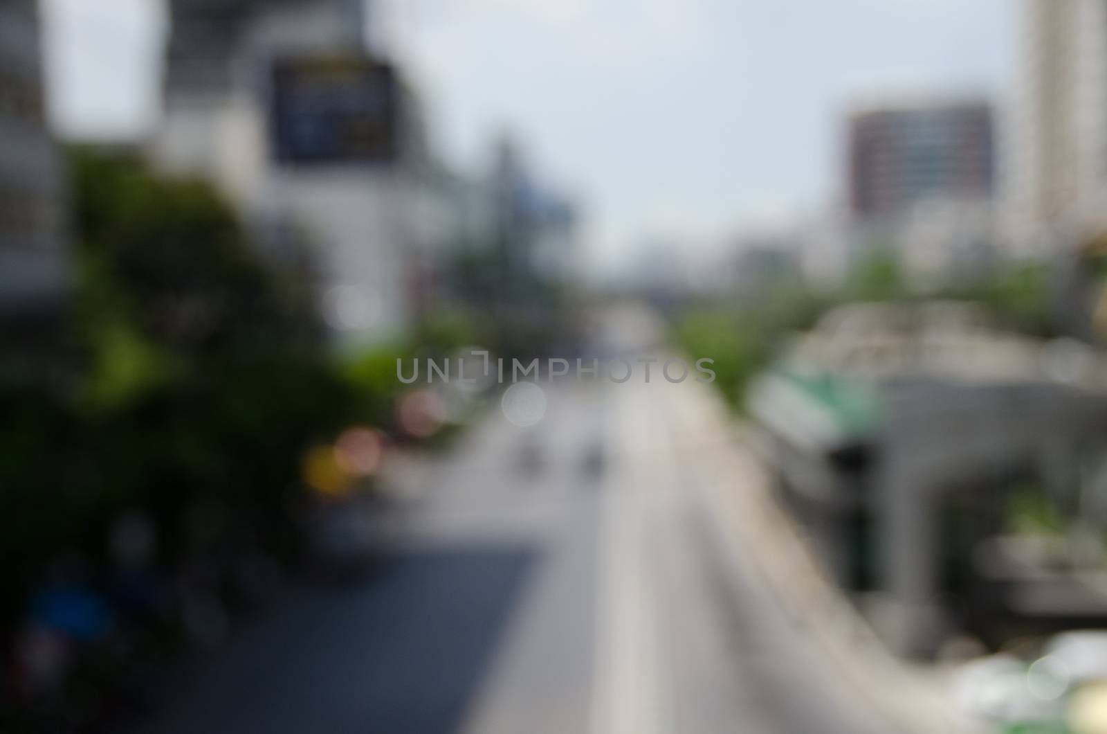 unsharp view of a big city street