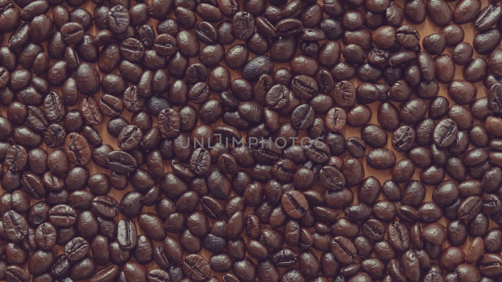 Roasted coffee beans.For art texture or web design and web background.