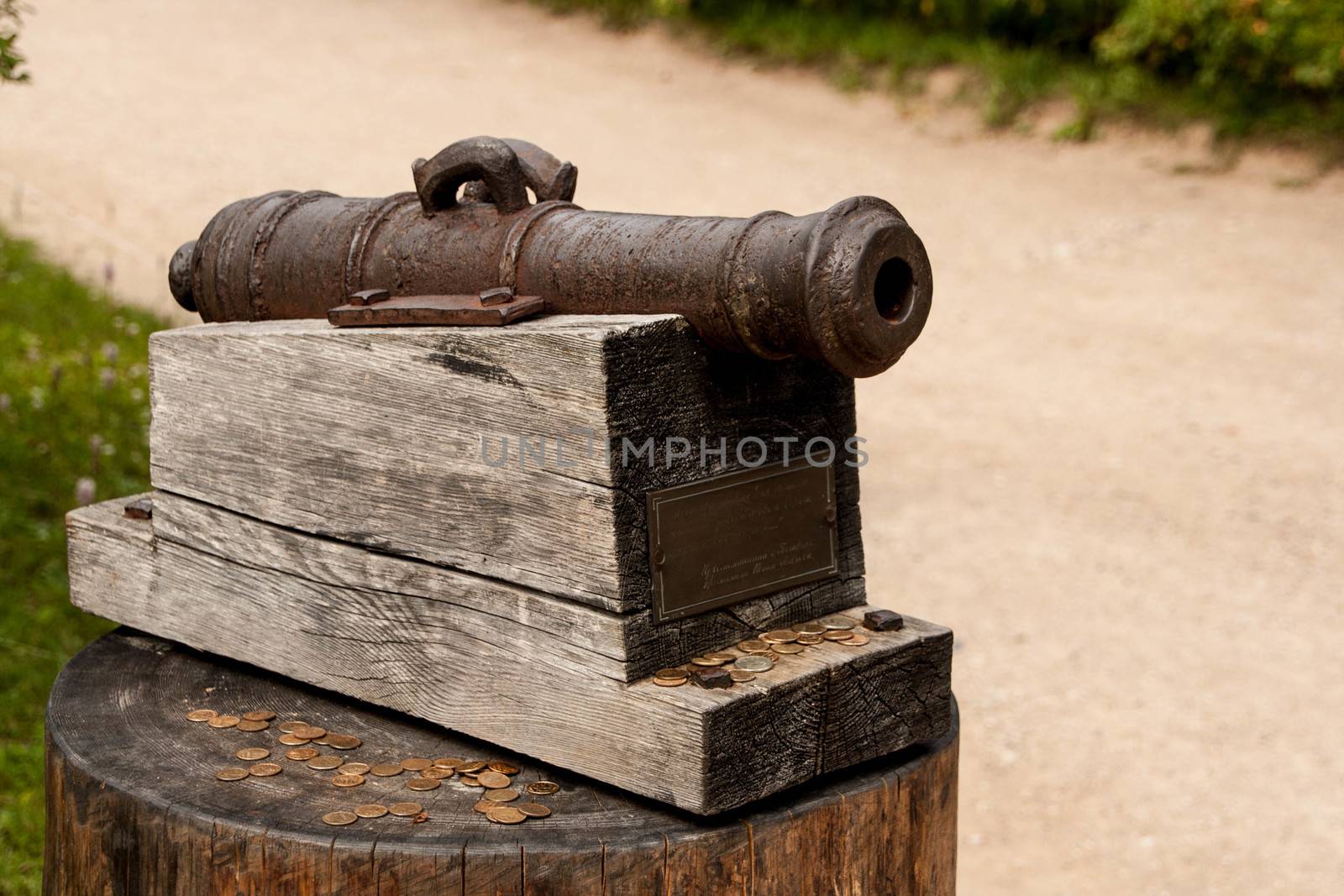 little cannon monument  by alexx60