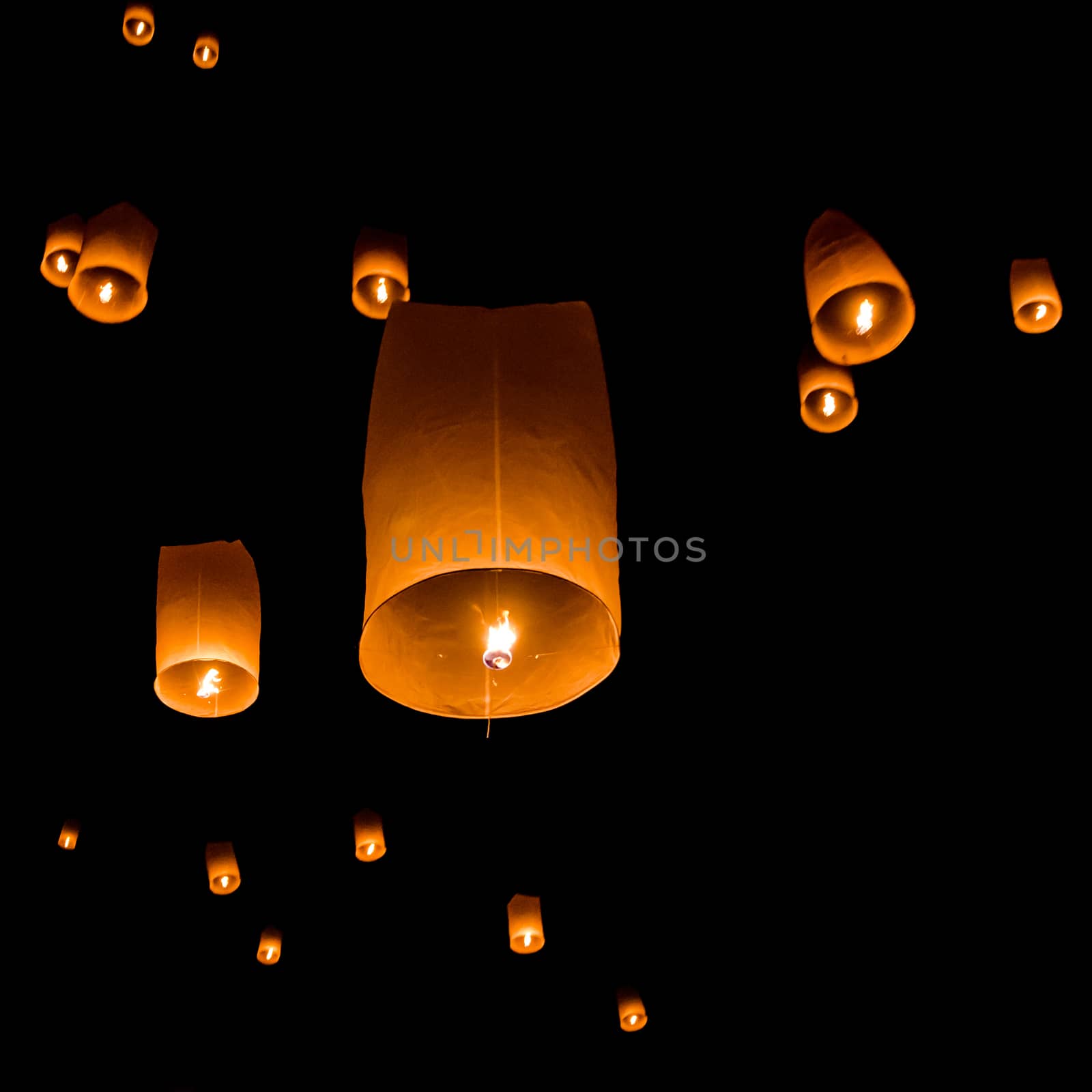 Floating lantern, Yi Peng Balloon Festival in Chiangmai Thailand by pixbox77