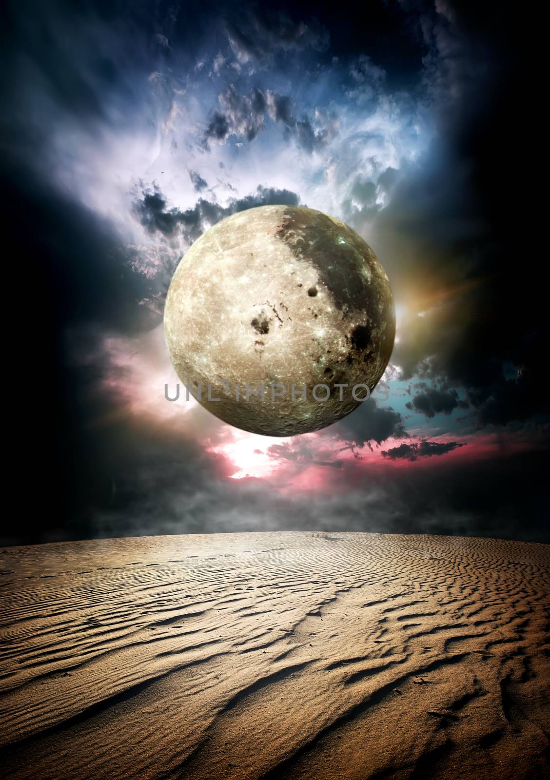 Fool moon in desert by Givaga