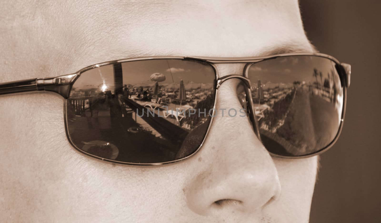 Closeup portret of men in sunglasses by alexx60