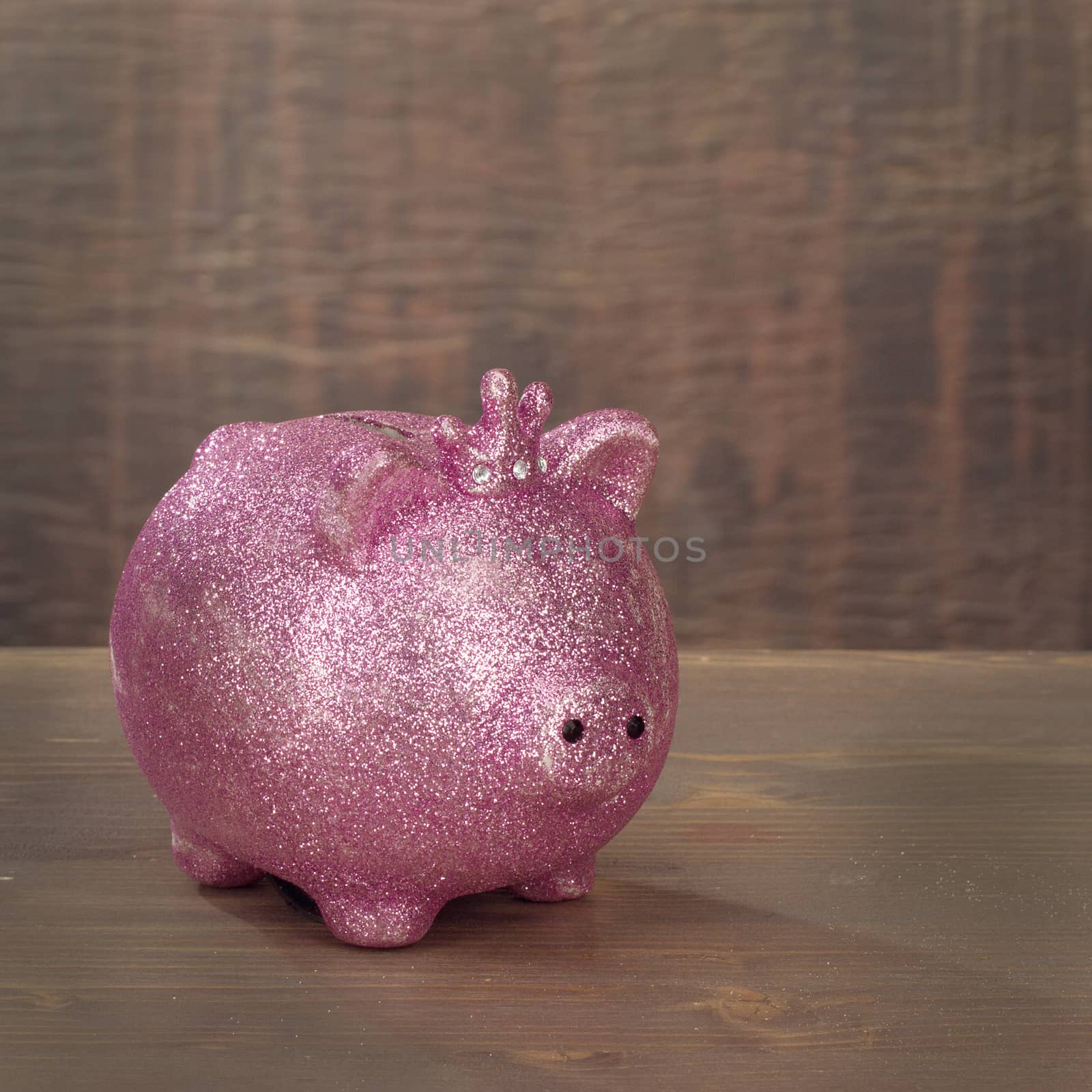Pink piggy bank with spangles by victosha